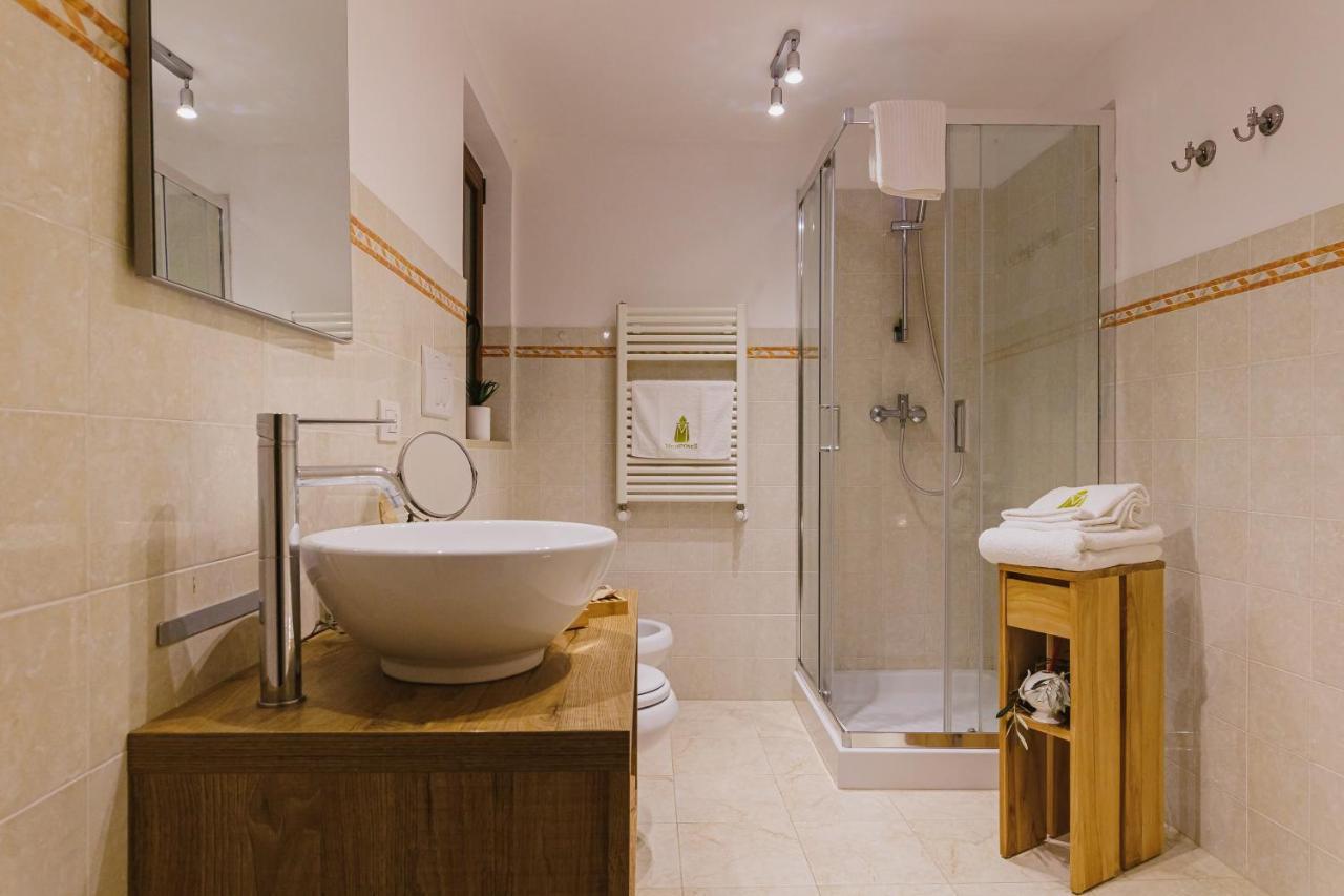 אלברובלו Milestones Modern Suite Trullo Jacuzzi Spa & Relax מראה חיצוני תמונה
