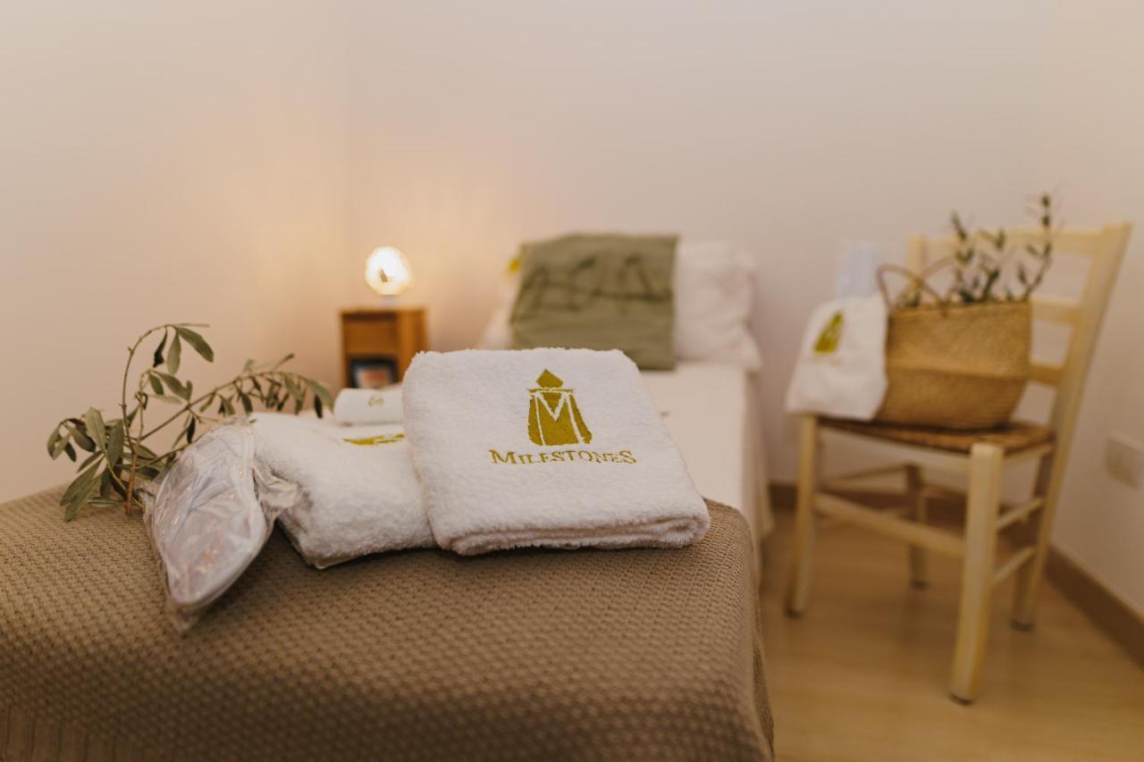 אלברובלו Milestones Modern Suite Trullo Jacuzzi Spa & Relax מראה חיצוני תמונה
